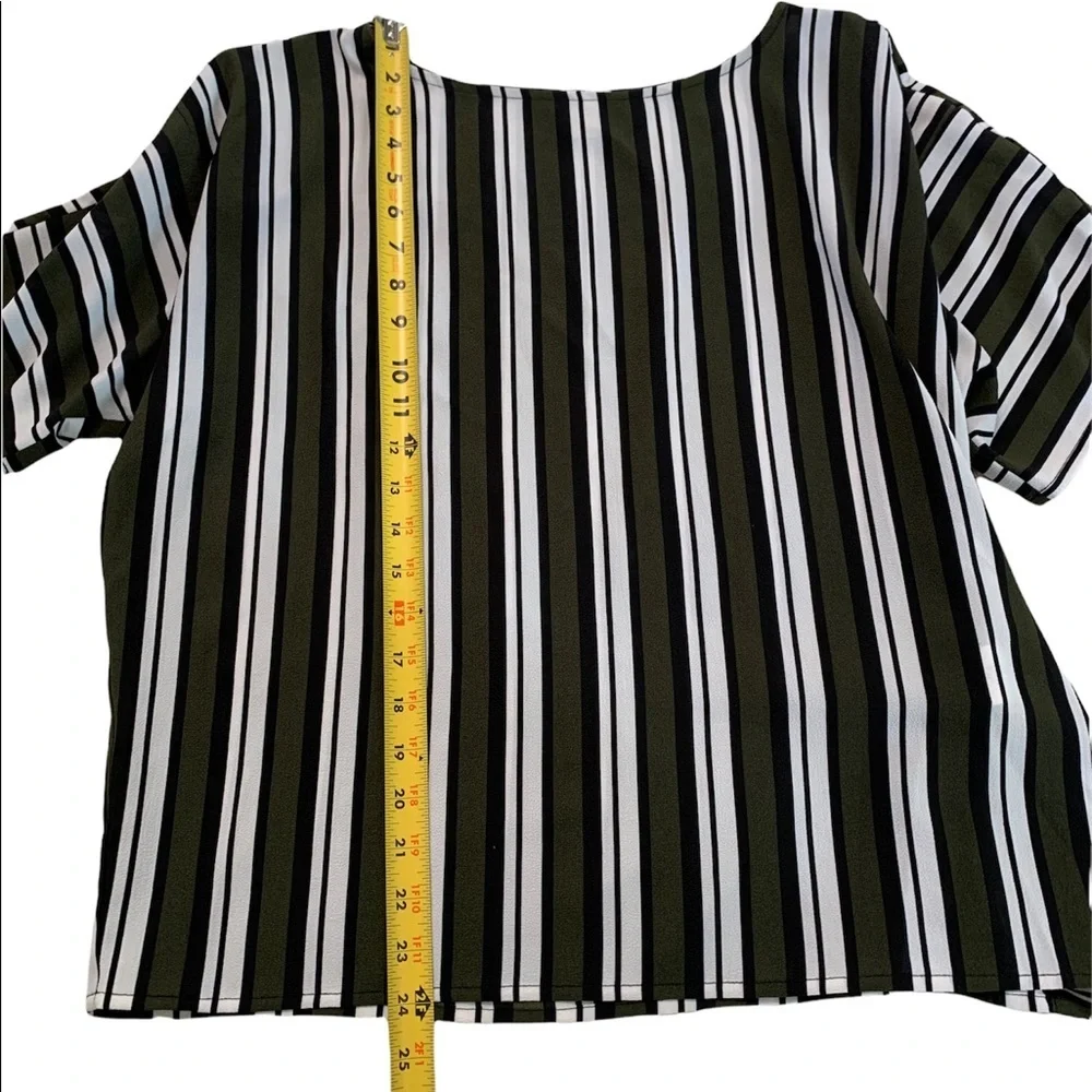 Michael Kors Multicolored Stripes Blouse Size Medium